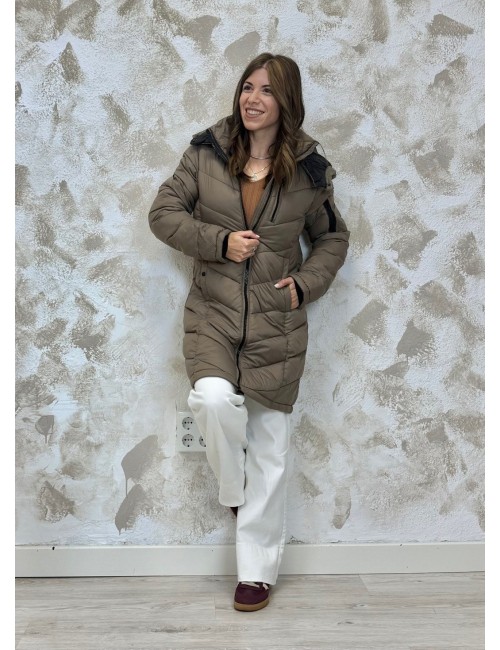Abrigo Acolchado ligero Tahia Only Marrón