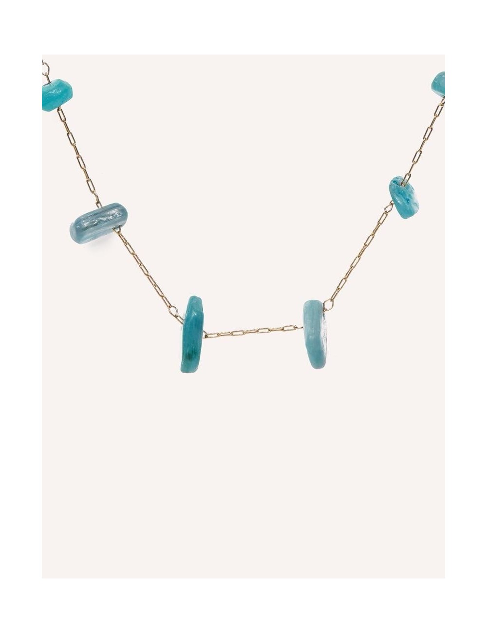 Collar Apatite